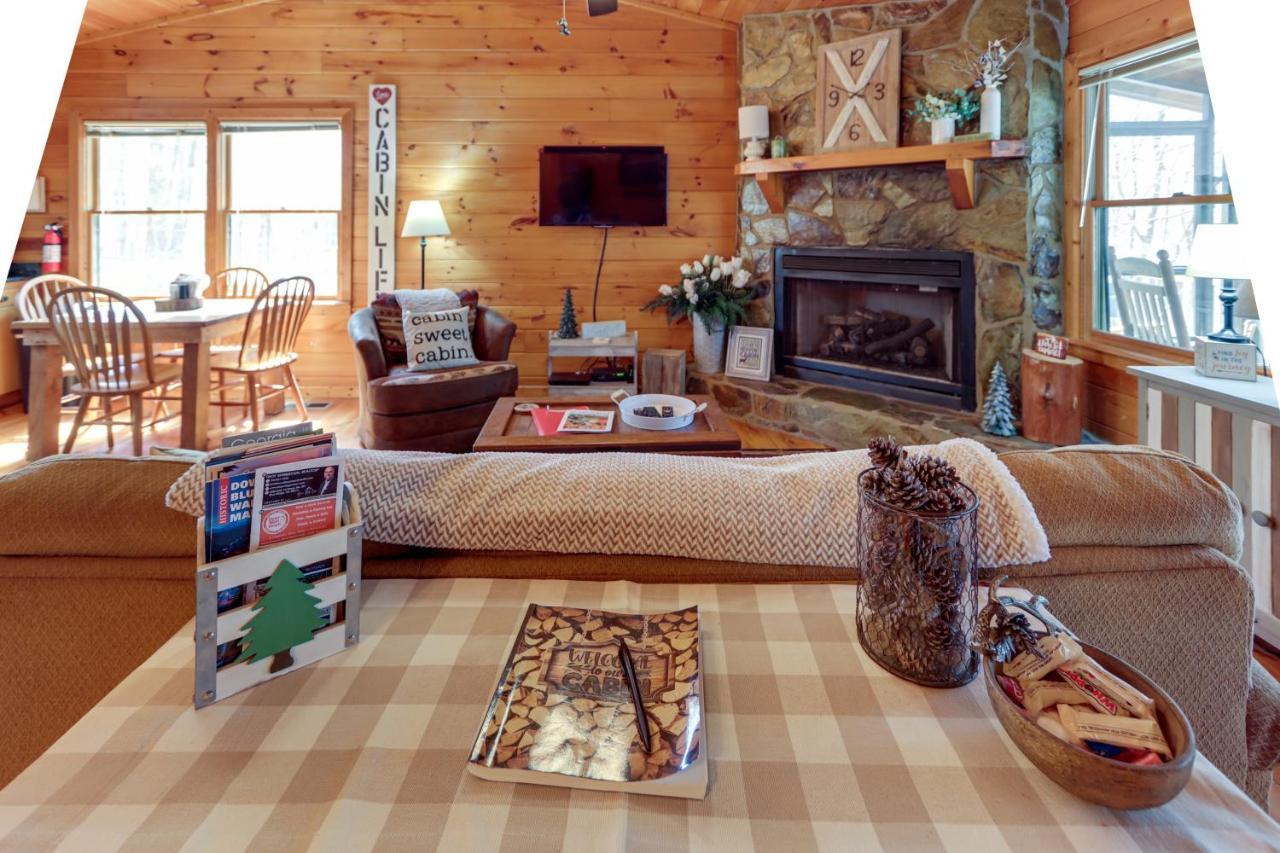 Blue Ridge Cozy Cabin In The Woods With Hot Tub! Buitenkant foto